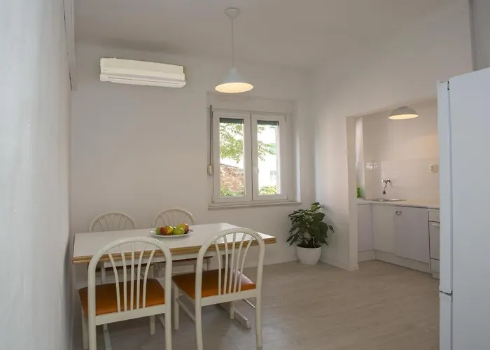 Harbor Apartment Apartman *